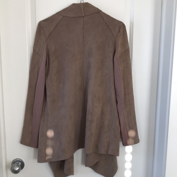Blank NYC Cloud Nine Faux Suede Drape Waterfall Cardigan Jacket - Picture 9 of 10